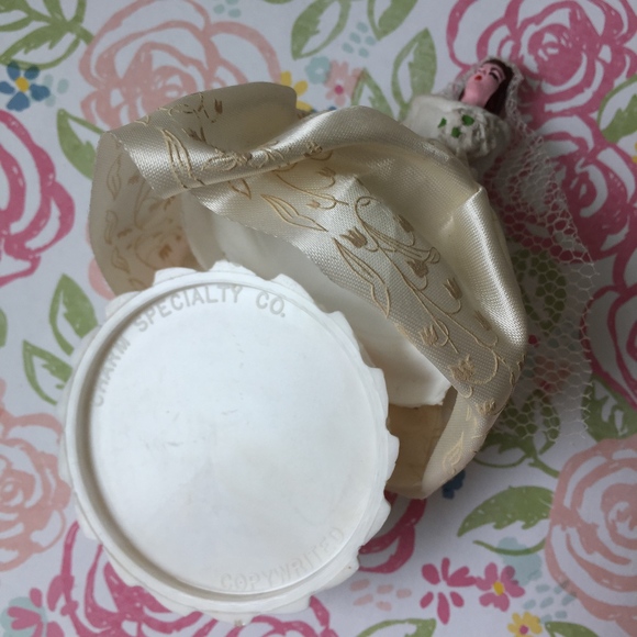 VINTAGE Wedding Bridal Party Favor - Picture 7 of 9